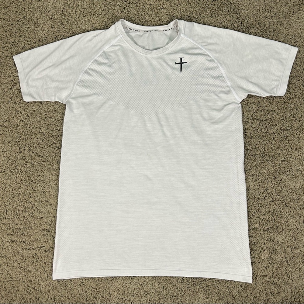 Three Nails Mens Large Seamless Shirt Light Gray Gym Active Performance Vented
